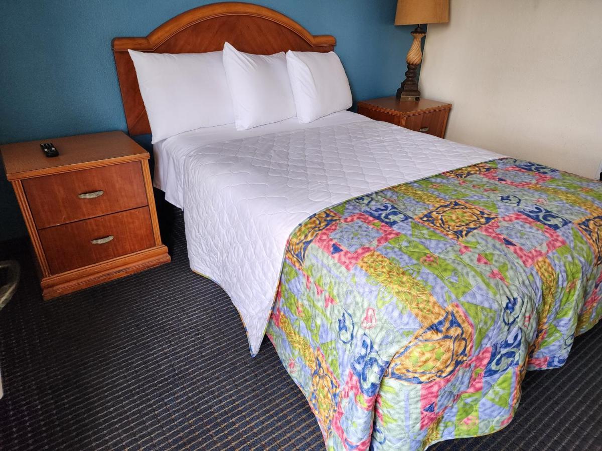 Chandler Inn Екстер'єр фото