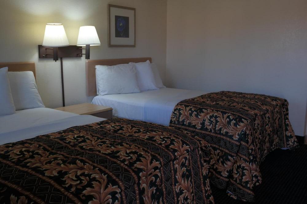 Chandler Inn Екстер'єр фото